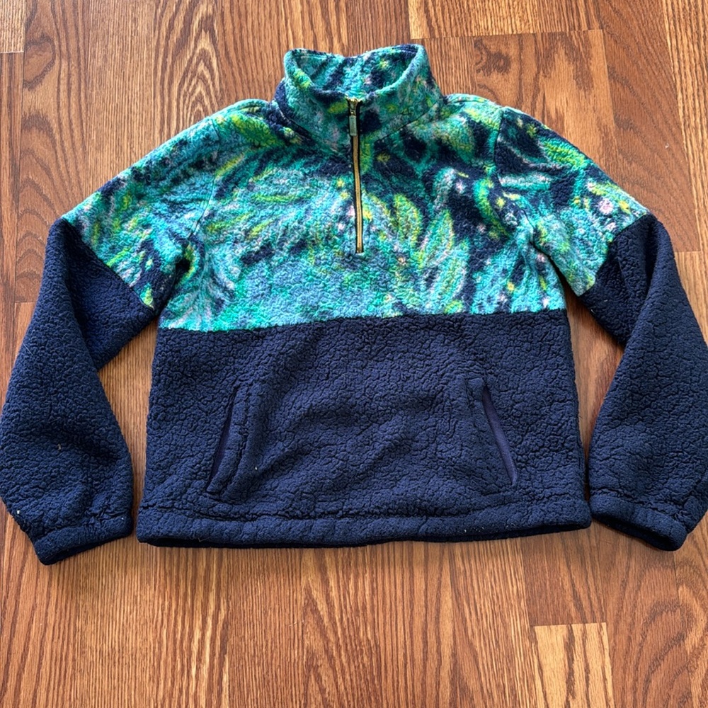 Lilly Pulitzer girls quart zip, size medium (6-7)